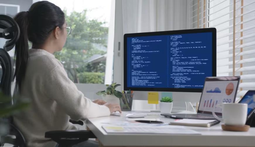 建德市企业数字化解决方案：机器学习赋能商业模式升级的核心路径